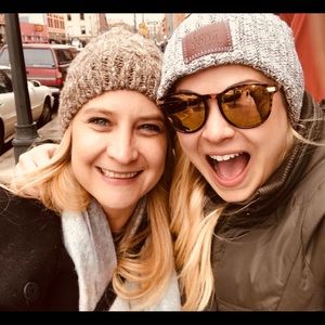 Meet your Posher, Britt